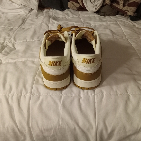 Nike Dunk Low Retro - Picture 6 of 6